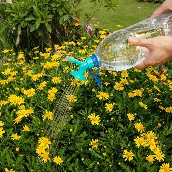 (🔥Early Summer Sale 🔥)2-in-1 Bottle Cap Sprinkler