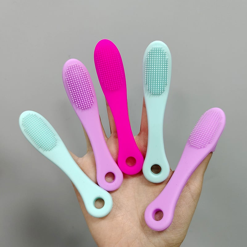 💟Silicone Facial Finger Brush